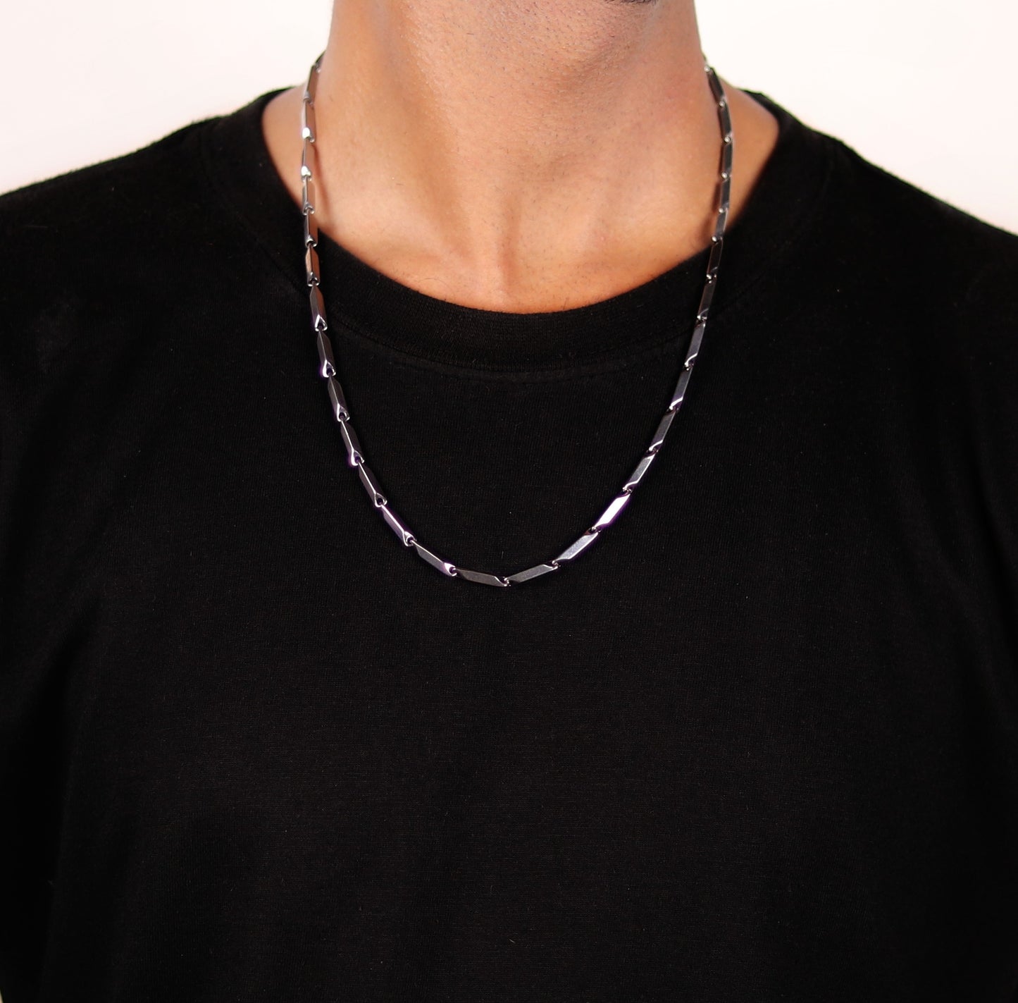Linear Luxe Chain