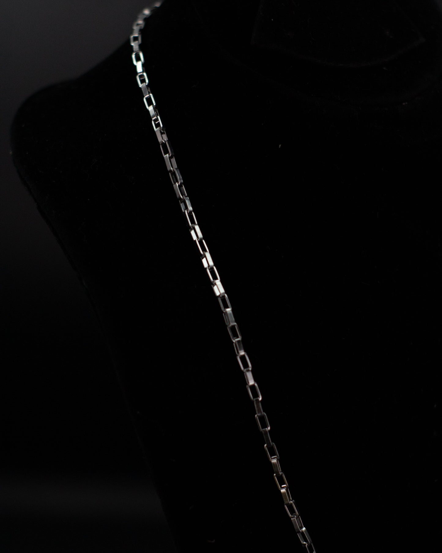 Cuboid Box Chain