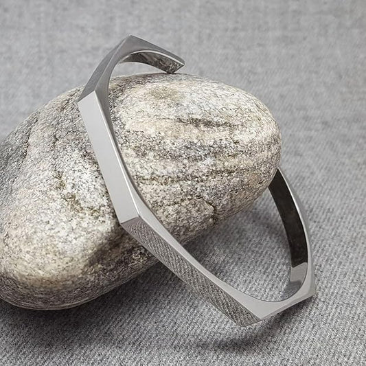 HexEdge Cuff