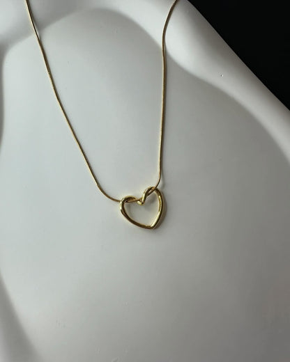 Heart Loop Necklace