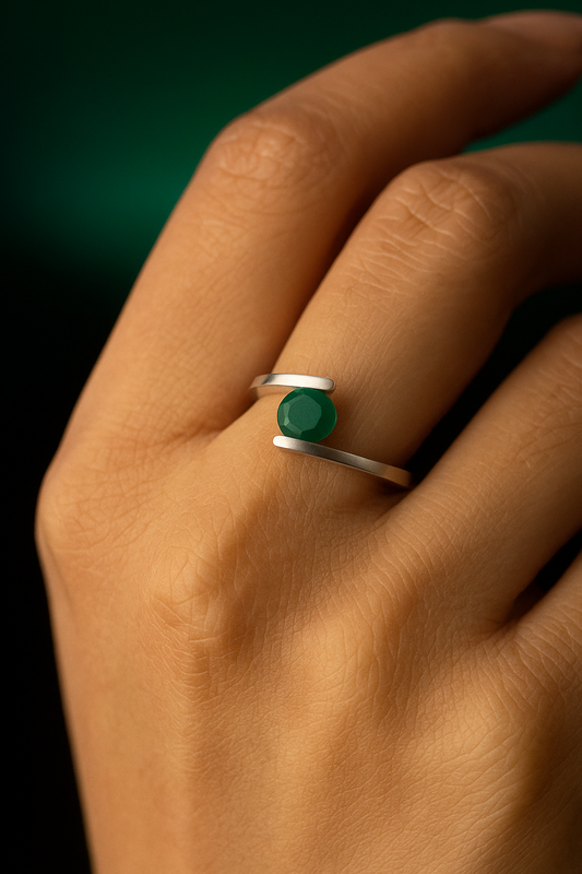 Round Emerald Ring