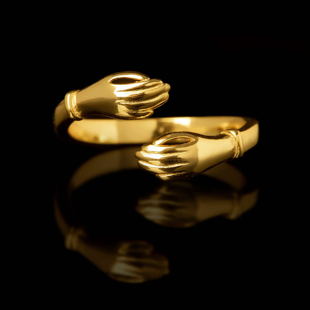 Eternal Hug Ring (Gold)