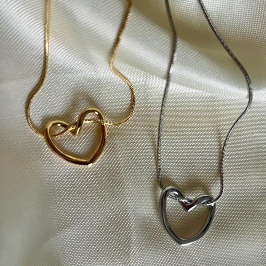 Heart Loop Necklace